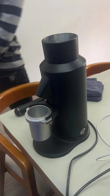 110V / 220V Voltage Homeuse Coffee Grinder For Hotel Fast And Consistent Grinding